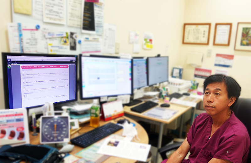 SmartRobinで波形を確認する幡先生